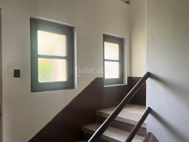 Foto f5596767-ea8c-4d0d-ac44-977c0db3e311. Casa adossada amb calefacció a Vegadeo