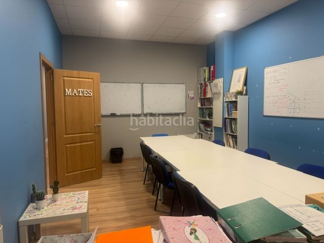 Foto 5a03f1bf-57b6-48ab-8e74-040a55b0b14b. Local comercial a Vegadeo