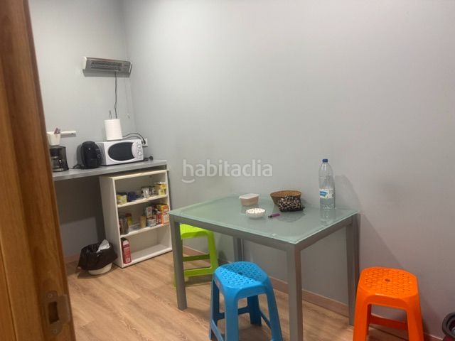 Foto b3e28a82-d99d-4b2b-859a-1a69cc267a85. Local comercial a Vegadeo