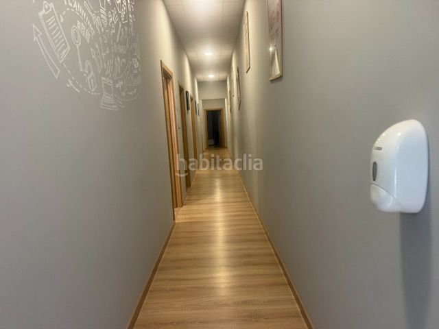 Foto d5db9f0a-0b13-4f20-a8b8-a095646c50e3. Local comercial a Vegadeo