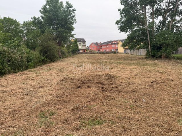 Foto dcb0da45-e90c-4ac6-adc2-6806b759c7f8. Terreny residencial a Ribadeo