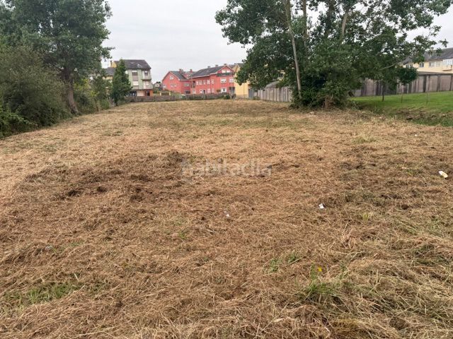 Foto de2ca658-2afb-40be-a4c2-dd39558ea950. Terreny residencial a Ribadeo