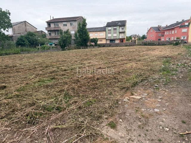 Foto eec0b09f-6e7d-40f2-bf80-310805cbd52d. Terreny residencial a Ribadeo