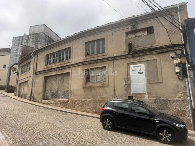 Foto 244e9192-2300-40a4-87de-087f30776dba. Nau industrial a Ribadeo