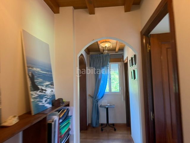 Foto 99af7263-e0b9-4543-99b8-4078a4b52067. Masia amb xemeneia calefacció a Trabada