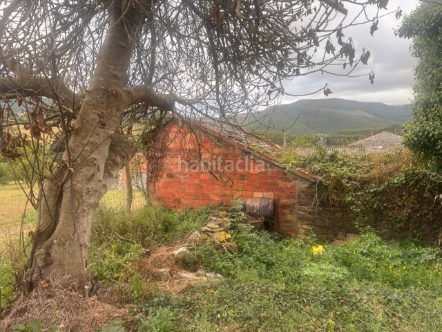 Foto 09b5d959-c218-419c-82ee-f0abdb3814d9. Masia a Trabada