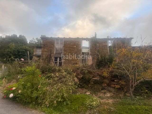 Foto 418200c7-f96d-4d24-84a9-81f2bf50ca90. Masia a Trabada