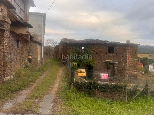 Foto 79fe5df2-be0c-4dc9-b5e2-40aad3982136. Masia a Trabada