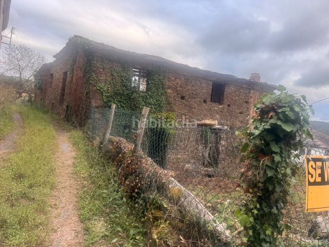 Foto c1e0735d-301d-4a74-aa32-8180a34ae948. Masia a Trabada