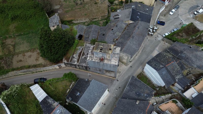 Foto c22a950d-a3d9-401f-a9e2-4af5091053bd. Casa adossada a Ribadeo