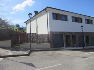 Semi detached house in Vegadeo