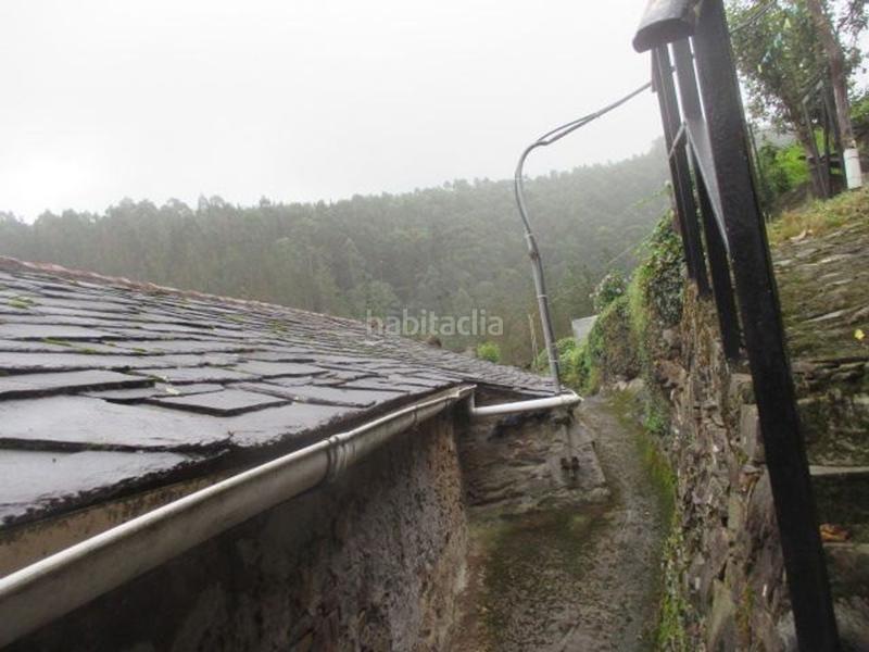 Foto 3afaab91-5b7d-4fcc-b1d1-e21c14312e54. Casa con camino riscaldamento in Vegadeo