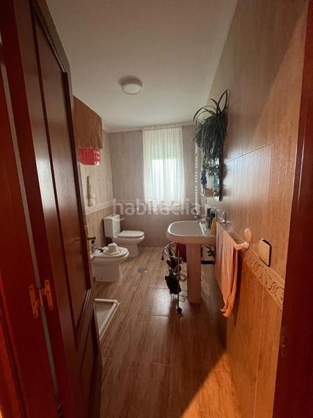 Foto f3362e5e-87e4-478b-9398-98ace6ce1c12. Casa a Castropol