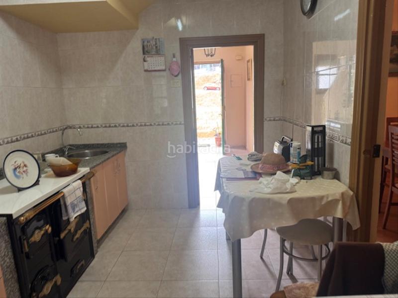 Foto ce54b232-d710-4183-ab36-cb6d462561e6. Casa adosada en Vegadeo