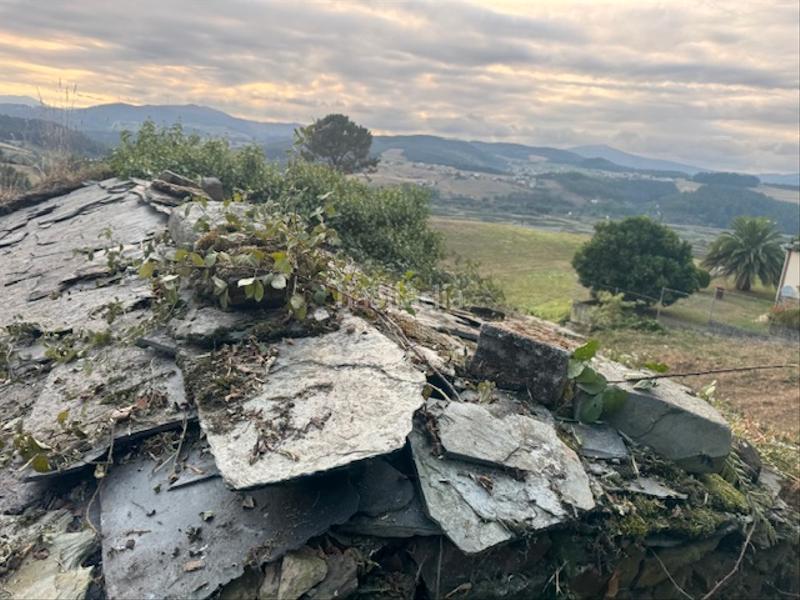 Foto 0d48d42e-5176-4b6c-9ba2-4f499e197e03. Masía casa cabaña de piedra en Castropol