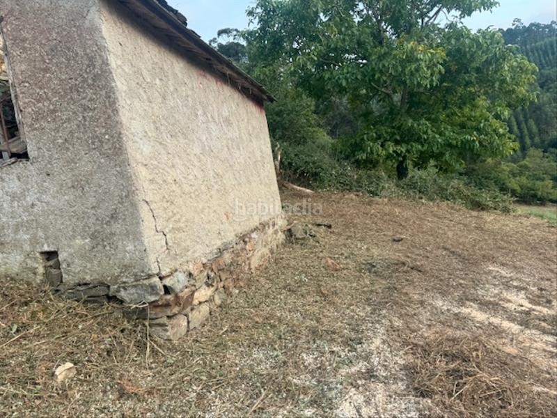 Foto dd5bad6c-595f-43ca-b702-0e5c5e93d9bf. Masía casa cabaña de piedra en Castropol