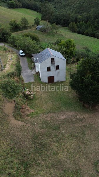 Foto d4638b9b-38b6-4315-aa02-849ff59a6c48. Casale con camino riscaldamento in Vegadeo