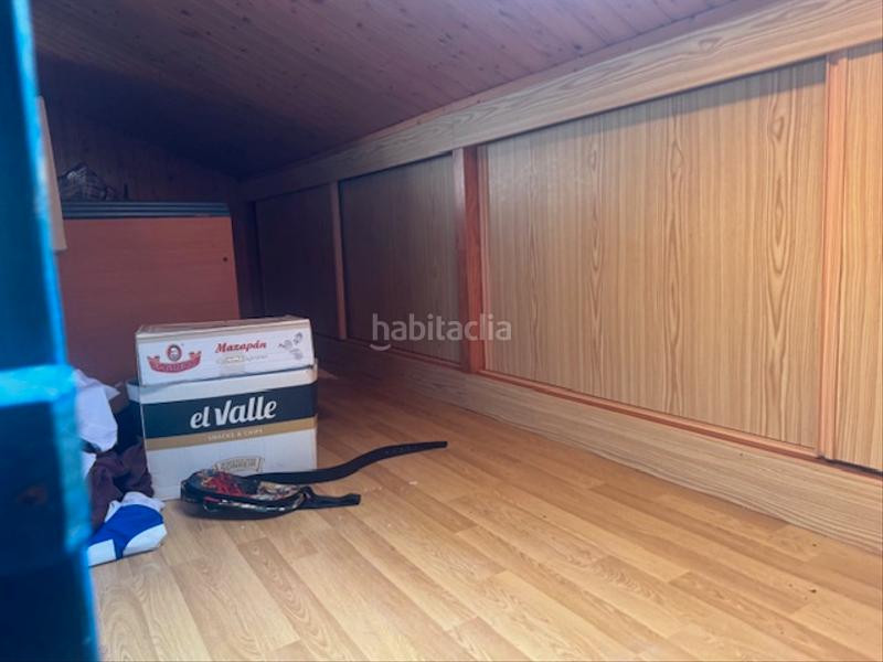 Foto 71c8c580-d4ed-4db3-84ae-a886a1806440. Casa adosada  en Castropol