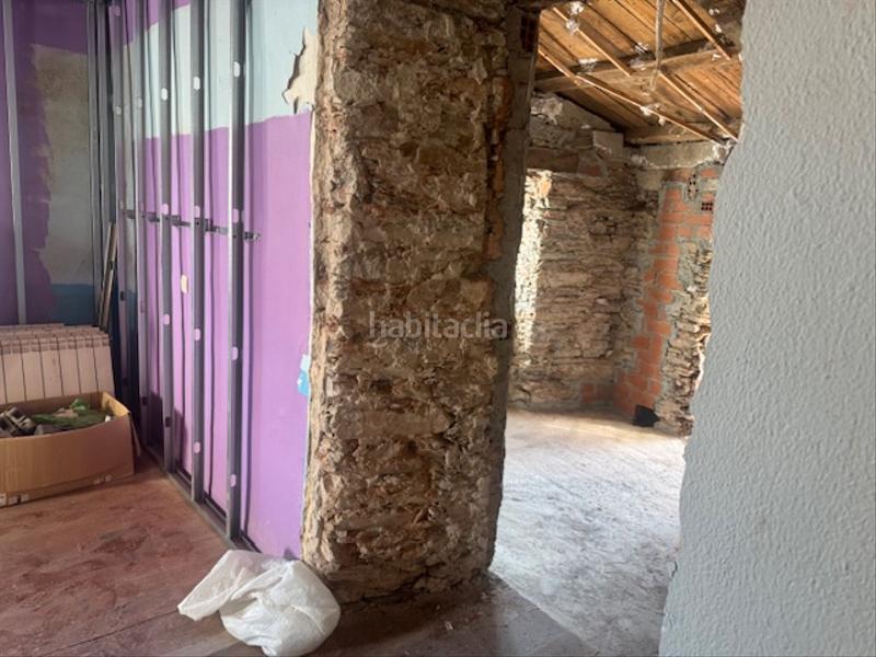 Foto ab023adc-738e-4838-8882-d07811f2db2f. Casa adosada  en Castropol