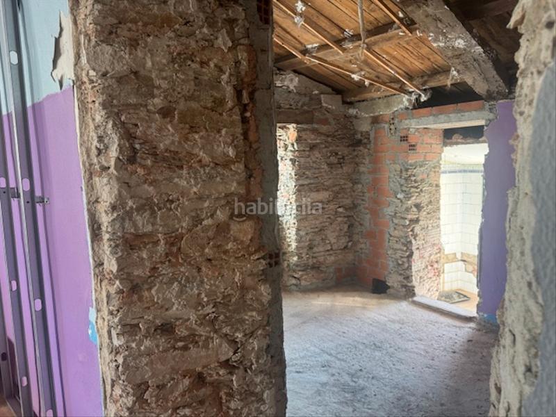 Foto adcdda06-3664-4e9d-b49b-883839891c78. Casa adosada  en Castropol