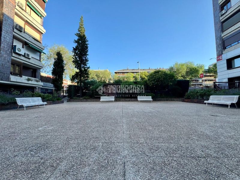 Foto 5537b0c0-4834-4aa9-8b12-75b42905a4cd. Piso  en venta en Nueva España Madrid