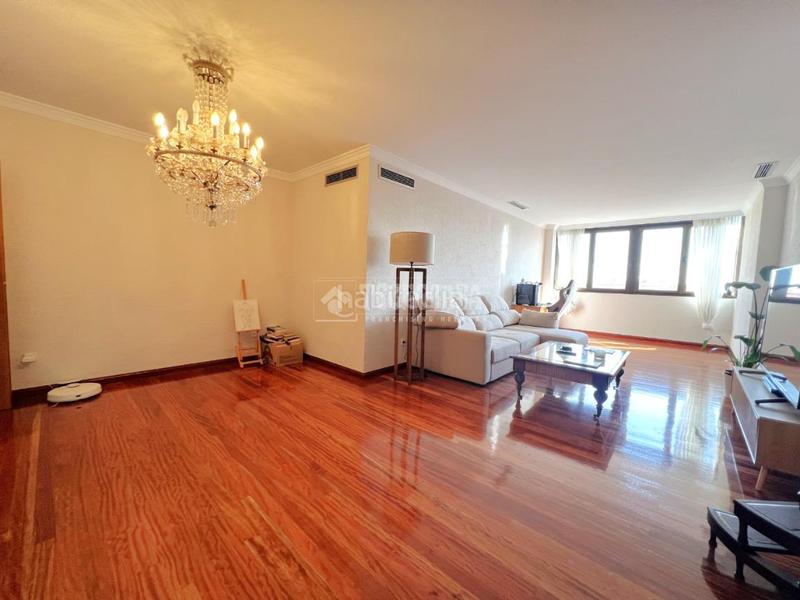 Foto 7c253606-ff0d-4ce7-8b59-494a41814779. Appartamento con riscaldamento piscina in Costillares Madrid