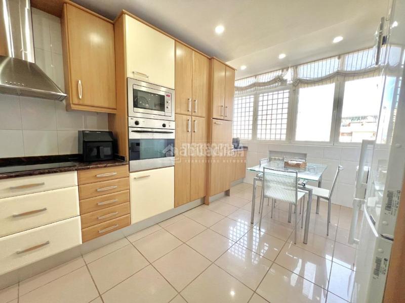 Foto b643ac4f-388c-42d4-bac7-40a3b5a29a40. Appartamento con riscaldamento piscina in Costillares Madrid