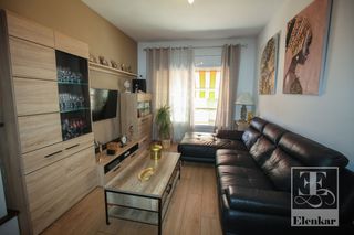 Appartement  Bages. Piso en calafell con gran trastero cerrado. ven a verlo !