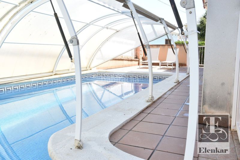 Foto 60fe4c3f-b94b-47a4-b633-1e802afe2193. Xalet amb calefacció aparcament piscina a Bonavista Vendrell (El)