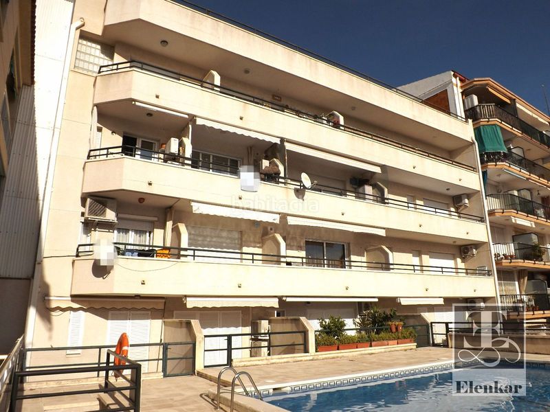 Foto 40f47f3b-1777-4ff0-999d-6171dc4643ac. Àtic amb piscina a Calafell platja Calafell