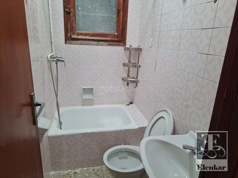 Foto 23ac3aaf-2c09-45b5-ba84-c7d20a4fb6dd. Pis amb aparcament a Cunit residencial Cunit