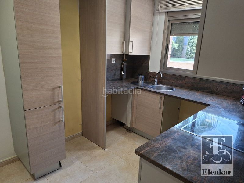 Foto 0fef1396-478a-4592-be67-5951194e9f09. Casa adossada amb aparcament piscina a Bonavista Vendrell (El)