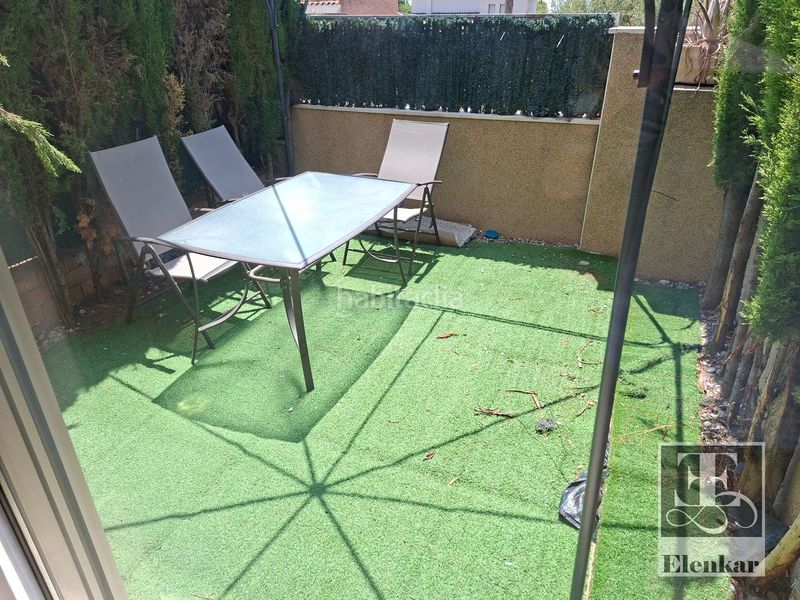 Foto af3fe919-fb7d-4dec-ae60-4714ffac22b2. Casa adossada amb aparcament piscina a Bonavista Vendrell (El)