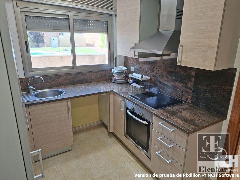 Foto b8a03208-b311-4df3-afa6-a227a5ec75ea. Casa adossada amb aparcament piscina a Bonavista Vendrell (El)