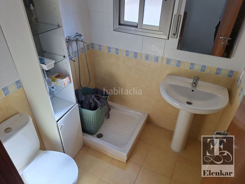 Foto d959ed3a-b23f-425f-9d6b-0510d0344a1e. Casa adossada amb aparcament piscina a Bonavista Vendrell (El)