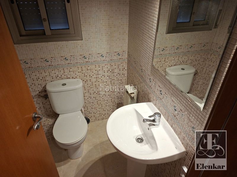 Foto f7a09580-0e56-4be1-9931-69c181efaf0d. Casa adossada amb aparcament piscina a Bonavista Vendrell (El)