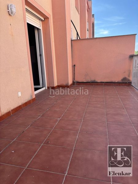 Foto 9f96d918-aaf2-40e5-9509-dc5aaf566fdc. Casa adossada amb calefacció aparcament a Bellvei