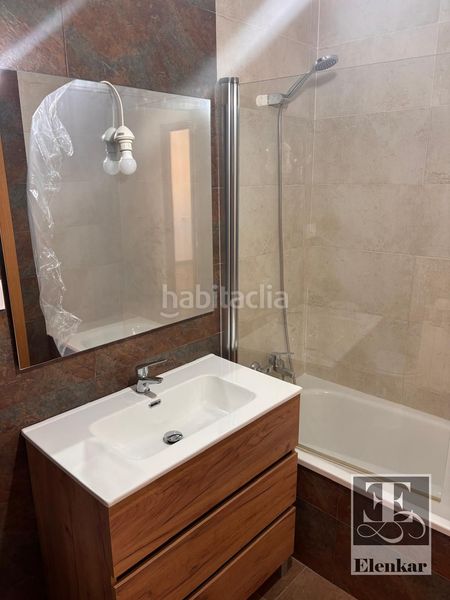 Foto c3ac1bb4-f61f-43db-a774-3a995c42f705. Casa adossada amb calefacció aparcament a Bellvei