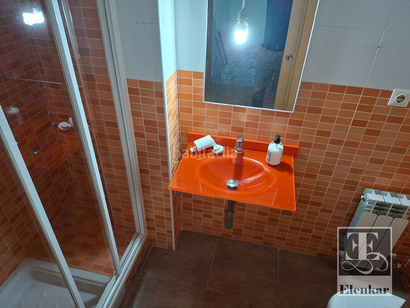 Foto dc043b88-1505-4b28-9058-c5adb94fb984. Casa adossada amb calefacció aparcament a Bellvei