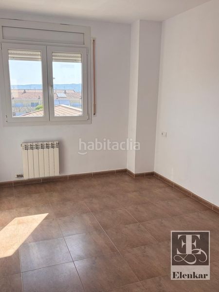 Foto df8e2fcc-2023-4cb6-9fae-8b35bee086a9. Casa adossada amb calefacció aparcament a Bellvei