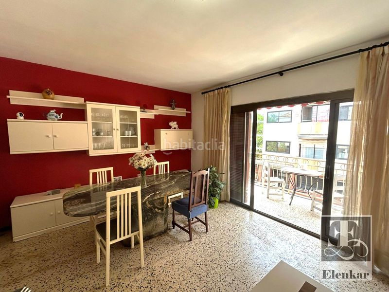 Foto b2be7e79-3262-495f-84fc-17881cb23139. Pis a Calafell platja Calafell