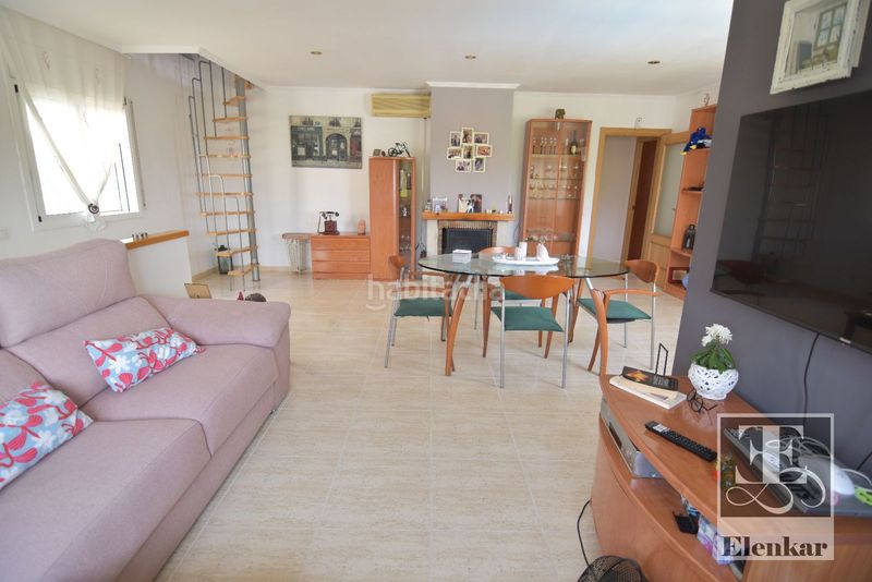 Foto 51782480-230d-40aa-a18c-9567b01fe515. Casa adossada amb calefacció aparcament piscina a Roda de Barà
