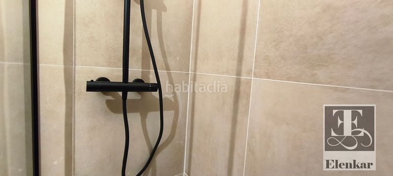Foto dd0d8cee-7958-41ce-8593-20ba36d520b7. Casa amb calefacció a Centre Vendrell (El)