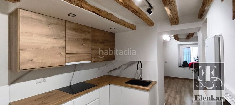 Foto ec38f743-8468-43ff-8417-10386de943d7. Casa amb calefacció a Centre Vendrell (El)