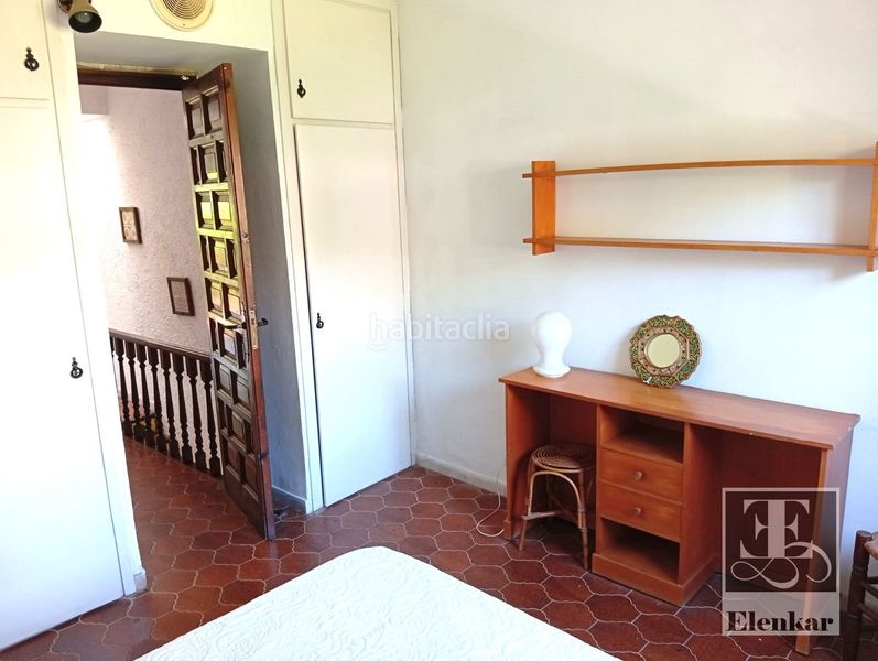 Foto b3792f4f-d7f0-45b7-8591-68e33865d560. Casa adossada amb aparcament piscina a Alorda Park Calafell