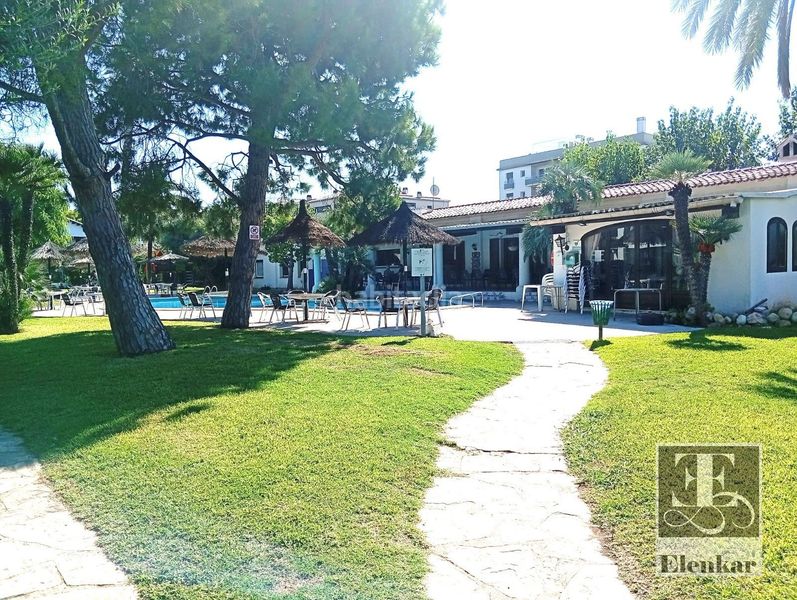 Foto c28cd332-b98b-4c2c-a75f-ba6820c185c1. Casa adossada amb aparcament piscina a Alorda Park Calafell