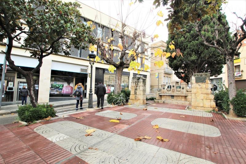 Foto 1c4a9b96-b59e-46a1-b8dd-d6ad29e40fbf. Locale commerciale in Arboç (L´)
