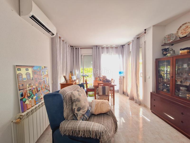 Foto e999ab25-82a4-4c95-a56d-2f5b326ebd37. Planta baja preciosa planta baja en el corazón en Cubelles