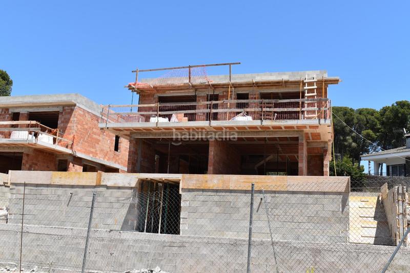 Foto c731c2e9-e022-4a30-acd3-576e6a14fe72. Casa adosada promocion en venta de casachalet pareada de obra nueva en Segur de Calafell