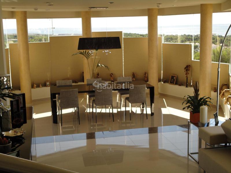 Foto 4824990e-eca3-4654-9910-0c195d409c49. Chalet espectacular casa en Cunit residencial Cunit